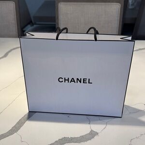 CHANEL Classic White Shopping Bag